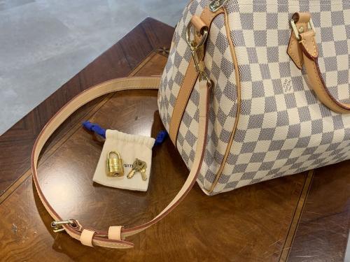 ルイ ヴィトン　のスピーディ バンドリエール30