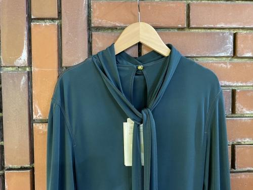 FUMIKA UCHIDAのフミカ ウチダ