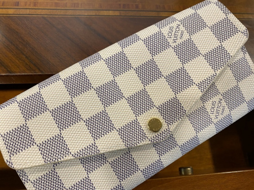 ラグジュアリーブランドのLOUIS VUITTON