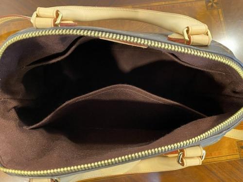 ルイ ヴィトンのバッグ