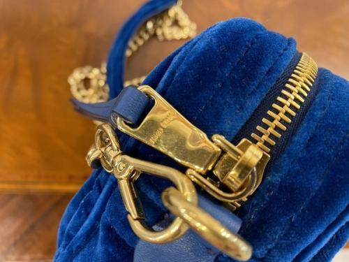 MIU MIUのミュウミュウ