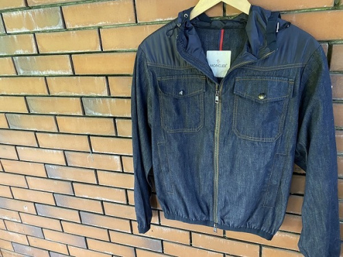 インポートブランドのMONCLER