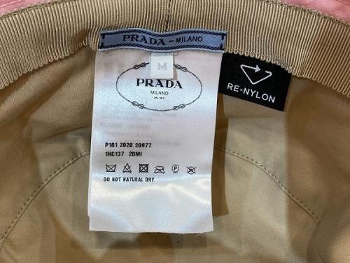 プラダのハット