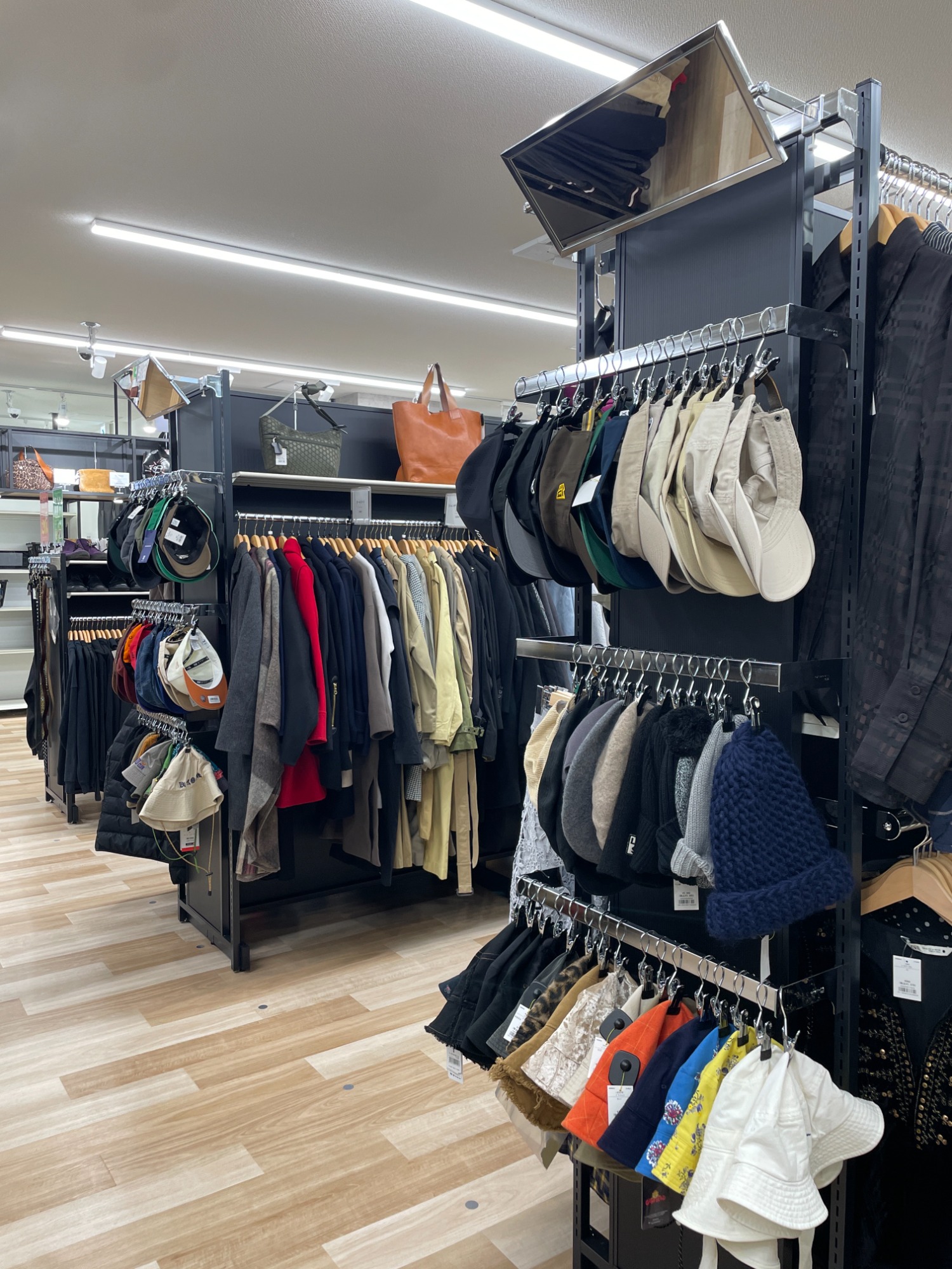 明日10/17(金)GRAND OPEN! 新松戸店 レギュラー売場の様子をご紹介 明日10/17(金)GRAND OPEN! 新松戸店 レギュラー売場の様子をご紹介