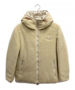 「ラグジュアリーブランドのMONCLER 」