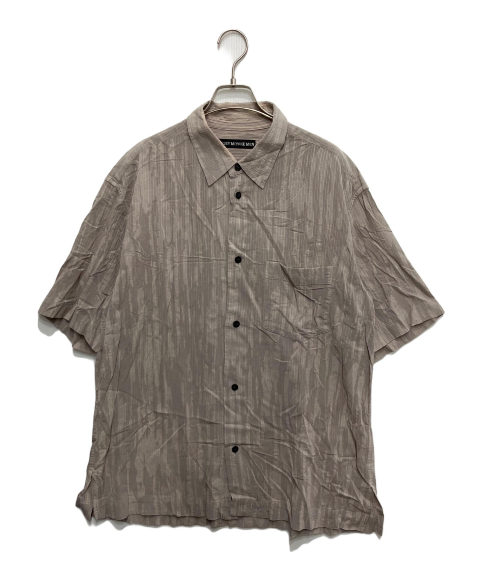 ISSEY MIYAKE MEN / イッセイミヤケメン】杢調ストライプ半袖シャツ