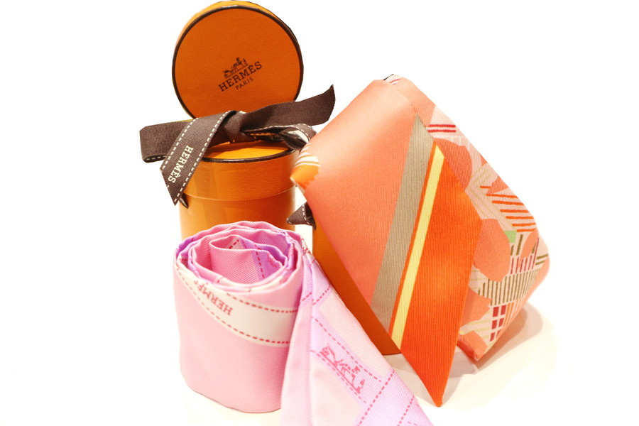 Hermès/エルメス】春夏を彩るシルクスカーフ ツイリーが入荷致し