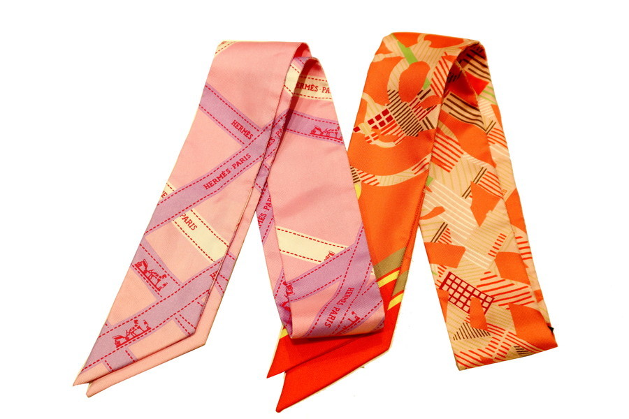 HERMES シルクスカーフ ツイリー 楽天市場】HERMES エルメス ツイリー スカーフ TWILLY 063853S