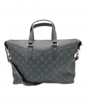 「ラグジュアリーブランドのLOUIS VUITTON 」