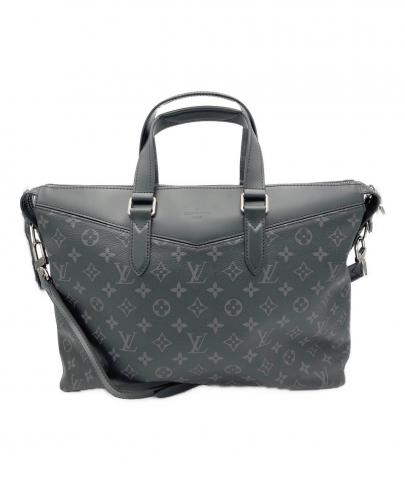 「ラグジュアリーブランドのLOUIS VUITTON 」