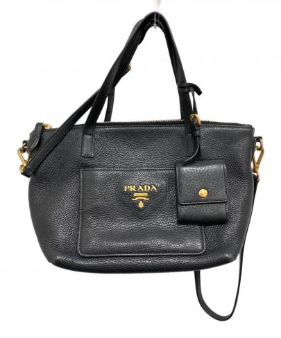 「ラグジュアリーブランドのPRADA 」