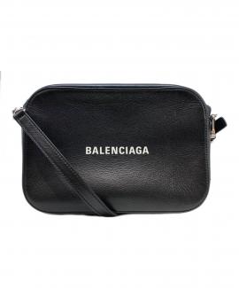 「ラグジュアリーブランドのBALENCIAGA 」
