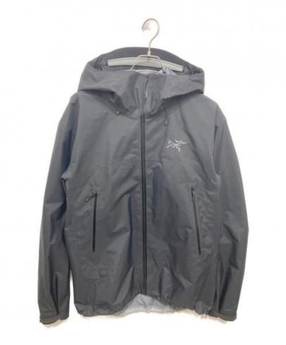 「アウトドアブランドのARC'TERYX 」