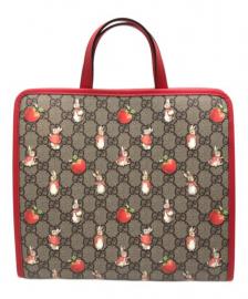 【GUCCI / グッチ】チルドレンズ ピーターラビット トートバッグ | 遊び心溢れる愛らしいデザインが日常を彩る名品