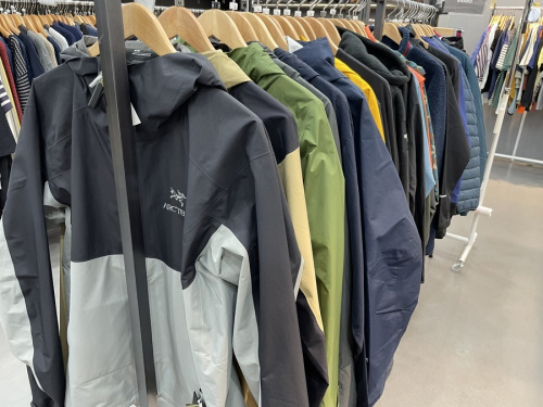 アウトドアブランドのARCTERYX