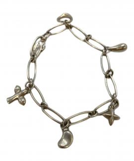 「ラグジュアリーブランドのTiffany & Co. 」