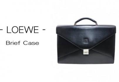 「メンズのLOEWE 」