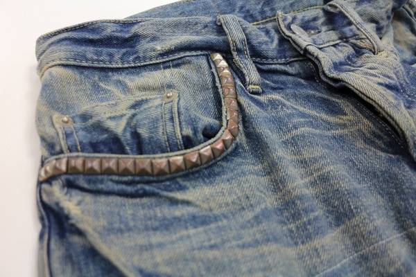 グランジファッションのアイコンHYSTERIC GLAMOUR（ヒステリック