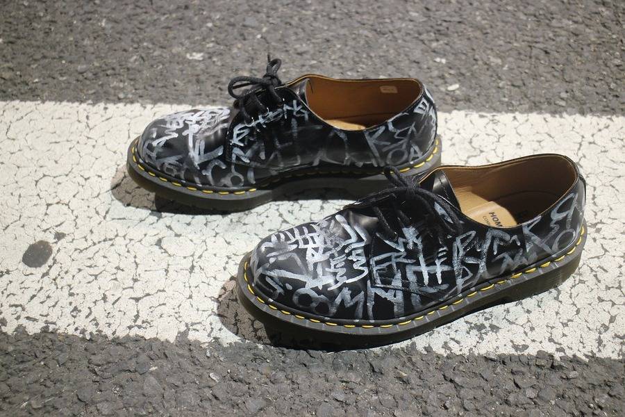 COMME des GARCONS HOMME×Dr.Martens”Paint shoes
