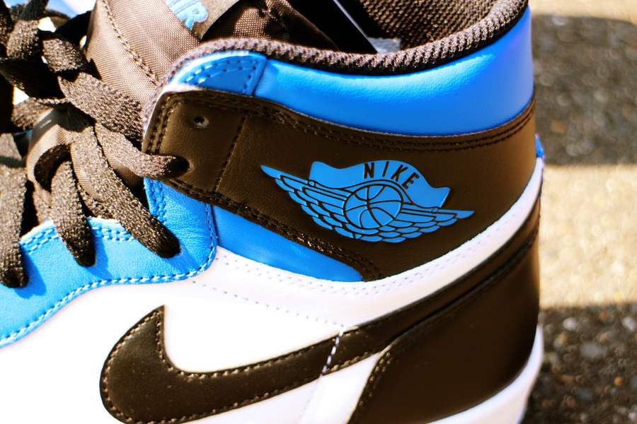 NIKE 青/黒 ジョーダン レア品　美品♪ AIR JORDAN（エアジョーダン）伝説の青黒カラーが再び！？[2016.06.27