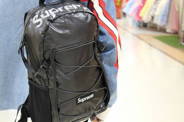 Supreme/シュプリーム】17AWバックパック、お買取いたしました[2018.02