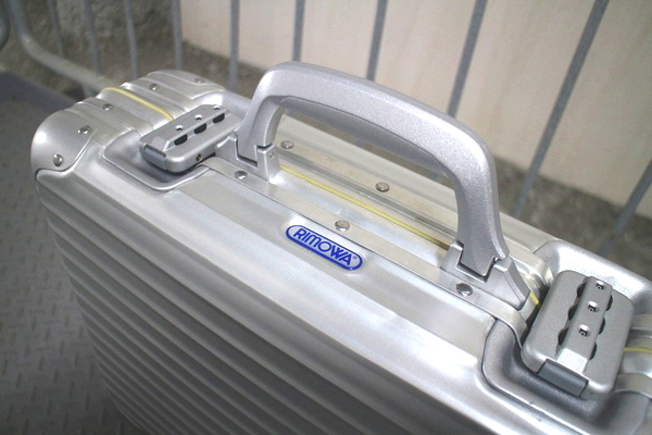 【/美品/送料込み】RIMOWA リモワ　アタッシュケース