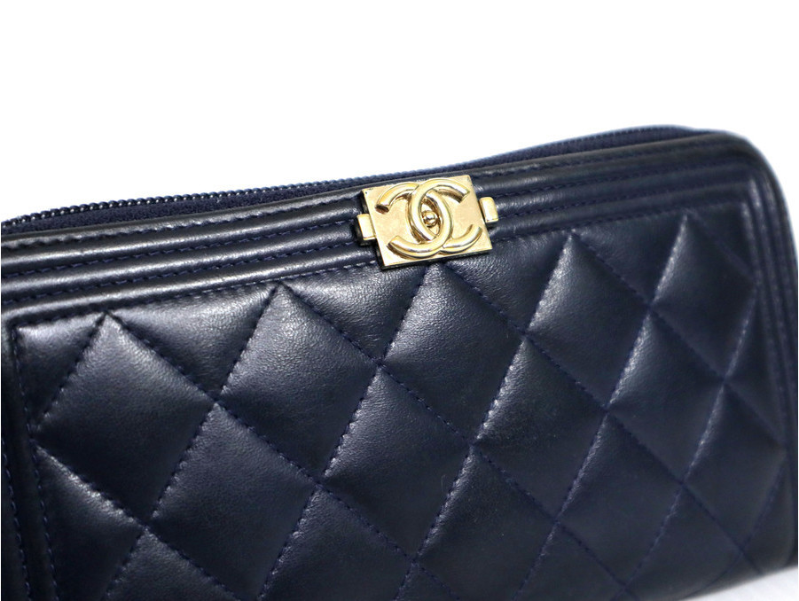 Chanel シャネル よりマトラッセ ラウンドファスナー長財布買取入荷しました 21 02 04発行