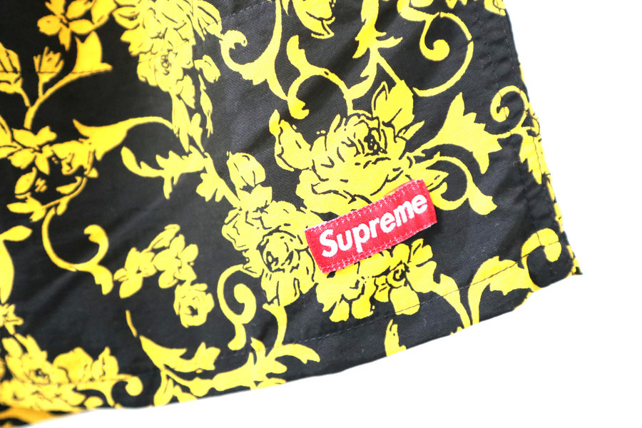 NEW低価 Supreme シュプリーム 20SS Nylon Water Short フローラル柄ナイロンウォーターショートパンツ メンズ  Mの通販 by RINKAN｜シュプリームならラクマ