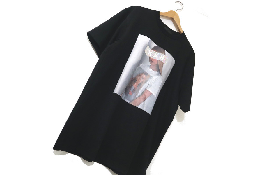 GODSELECTION XXX 8th ANNIVERSARY TEE トップス Tシャツ/カットソー GODSELECTION XXX 8th ANNIVERSARY TEE トップス Tシャツ/カットソー