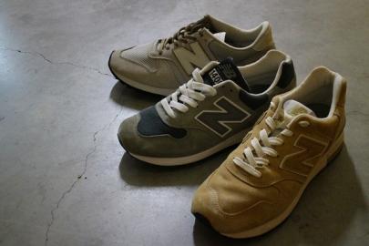 「スニーカーのNEW BALANCE 」