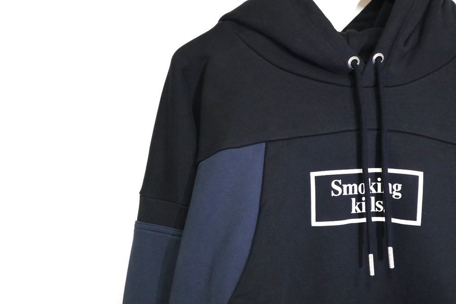 極美品✨ディーゼル ROGIC GR8 コラボ限定 パーカー ペイズリー柄 黒 極美品✨ディーゼル ROGIC GR8 コラボ限定 パーカー ペイズリー柄 黒