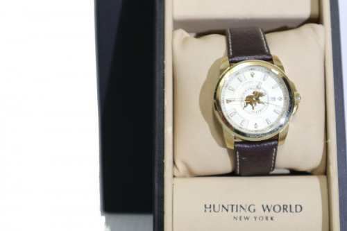 HUNTING WORLD/ハンティングワールド】より、希少モデルのゴールデン