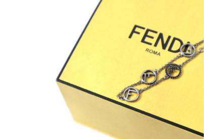 「ラグジュアリーブランドのFENDI 」