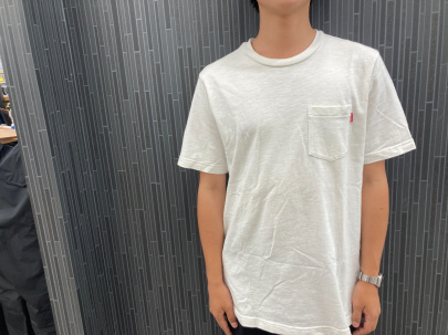 「ストリートブランドのSUPREME 」