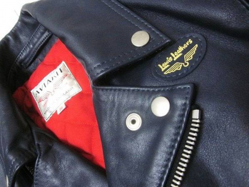 トップスのライダース