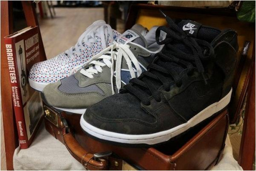 スニーカーのコラボ