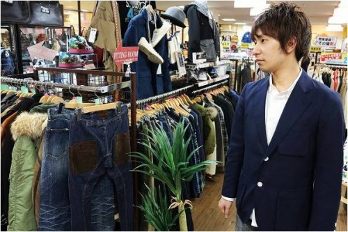 トップスのジャケット