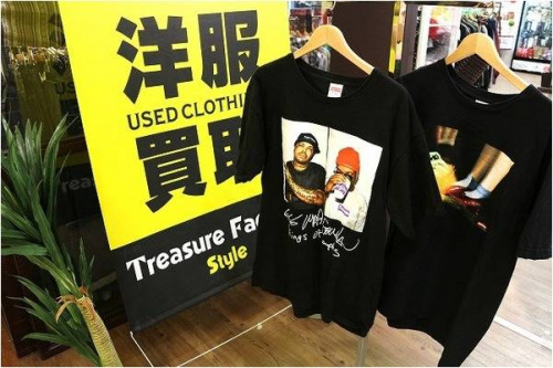トップスのTシャツ・カットソー