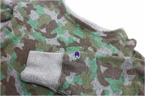 スウェットのチャンピオン