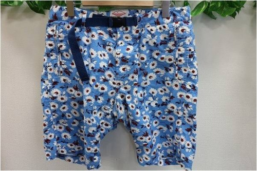 ショートパンツの夏物