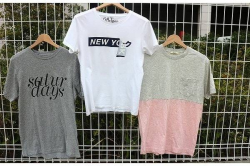 メンズのトップス