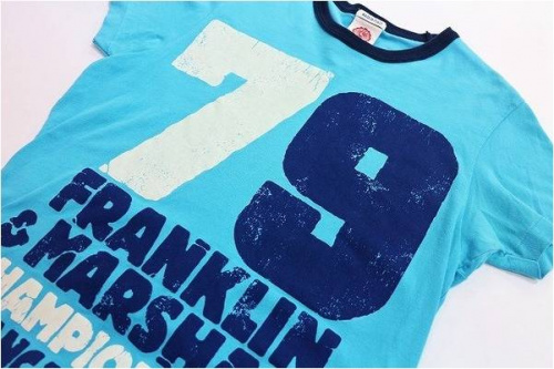 スポーティのユニフォーム