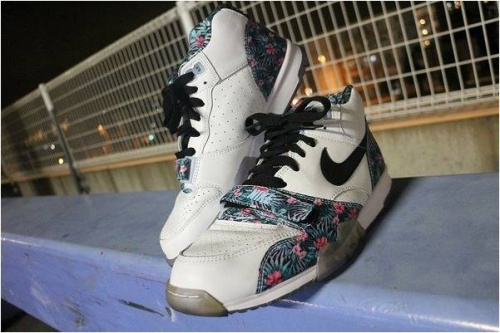 ナイキのスニーカー買取強化