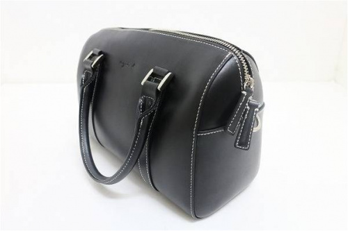 百貨店ブランドの買取強化