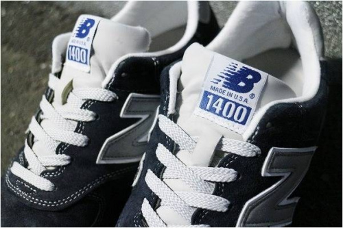 シューズ・バッグのスニーカー