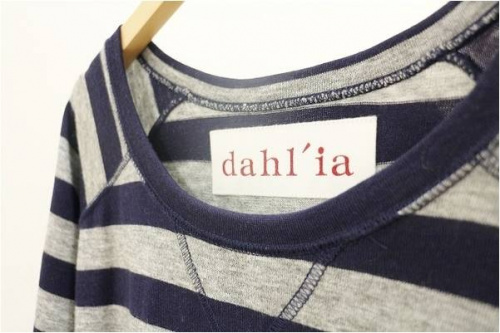 シャツ・ブラウスのボーダー