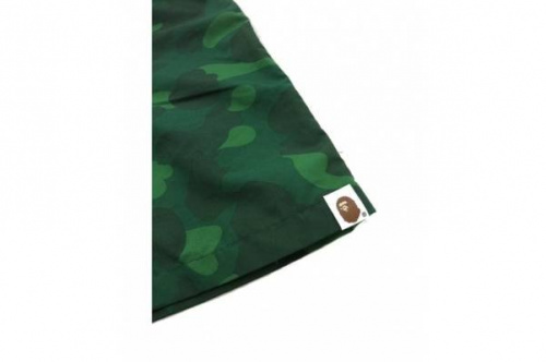 A BATHING APEのストリート