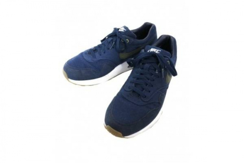 スニーカーのコラボ