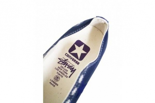 CONVERSEのstussy