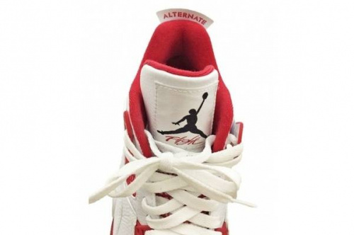 AIR JORDANのスニーカー